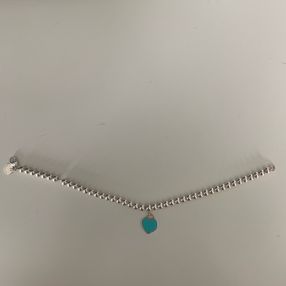 TIFFANY & CO., CLASSIC BLUE HEART BRACELET